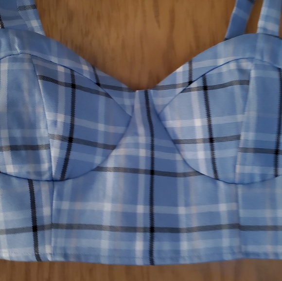 CROP BRA TOP BY HESPERUS SIZE LARGE PLAID BLUE VERY SEXY AND STYLISH 💙 NWOT - Picture 7 of 7